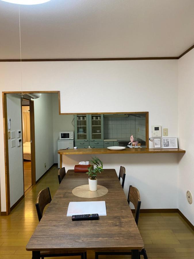 Guest House Flora Otemachi/フローラ大手町 Hiroshima Buitenkant foto