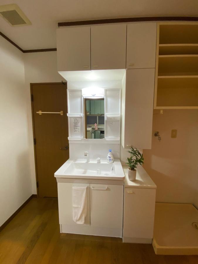 Guest House Flora Otemachi/フローラ大手町 Hiroshima Buitenkant foto