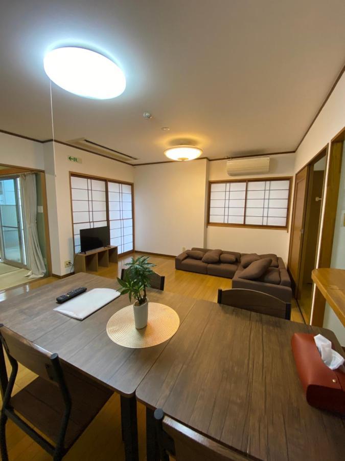 Guest House Flora Otemachi/フローラ大手町 Hiroshima Buitenkant foto