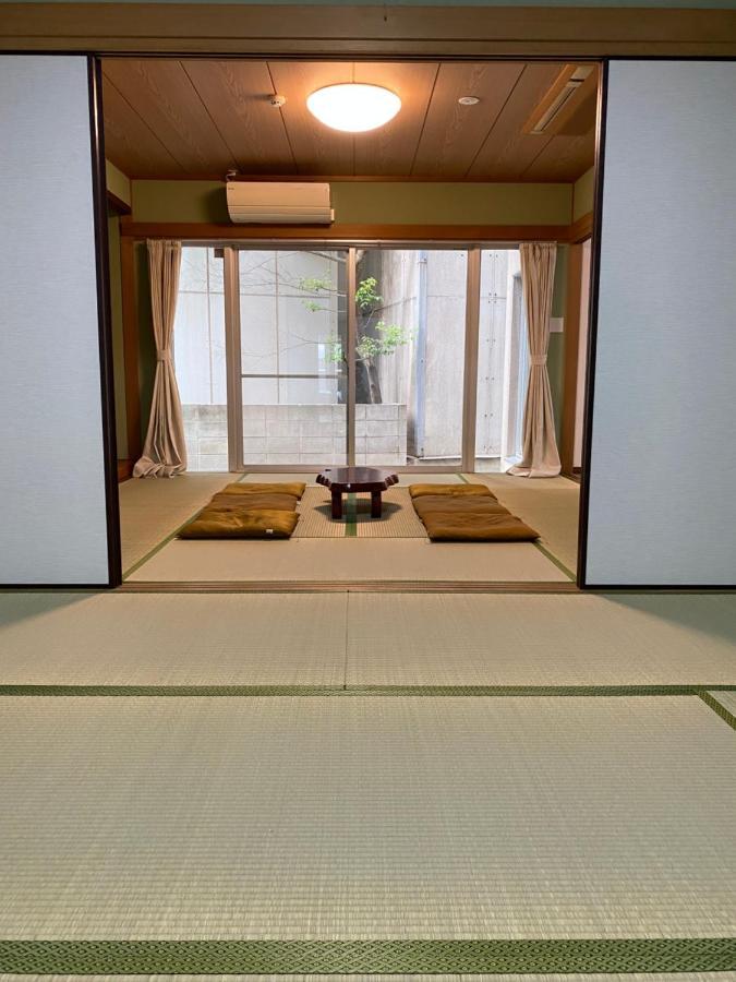 Guest House Flora Otemachi/フローラ大手町 Hiroshima Buitenkant foto