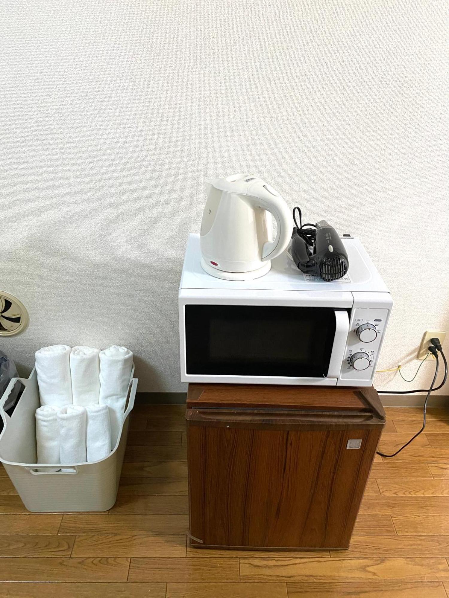 Guest House Flora Otemachi/フローラ大手町 Hiroshima Buitenkant foto